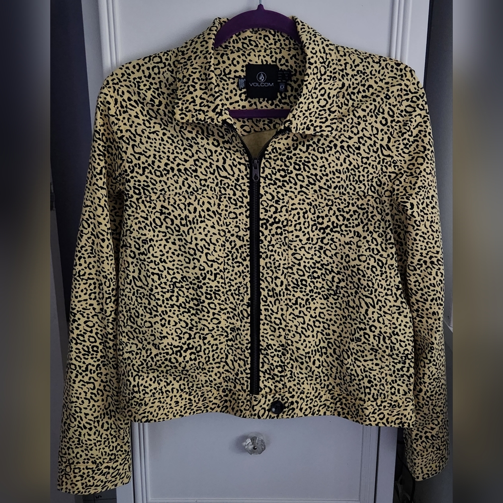 Volcom Yellow and Black Animal Print Jacket Size M NWOT - Picture 2 of 9